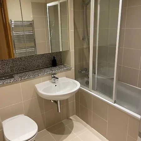 Close To Convention Centre *